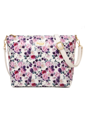 STRAWBERRY QUEEN beige Strawberry Queen Flamingo Sling Bag (Floral BK, Beige) 2C97BACAF26D4AGS_1