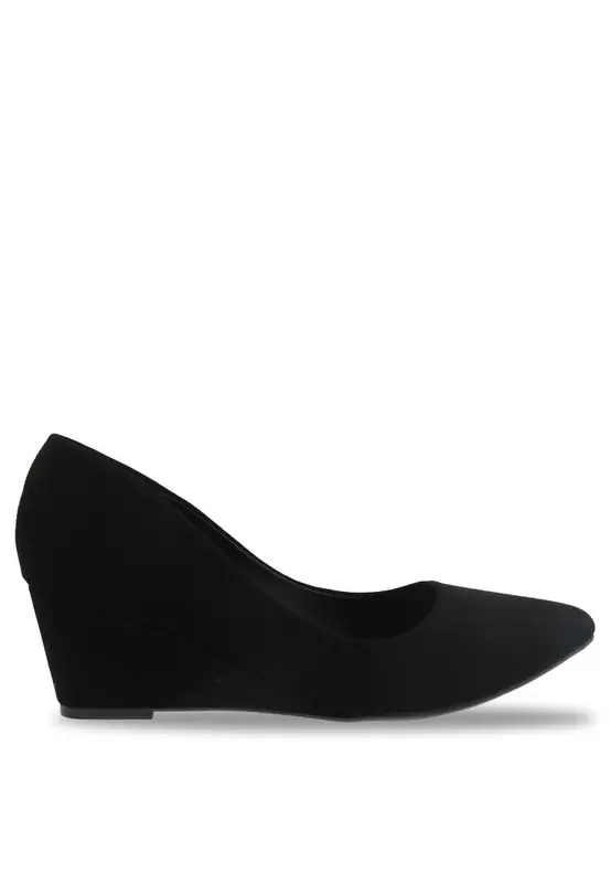 Discount on Noveni  shoes - SKU: Classic Wedges