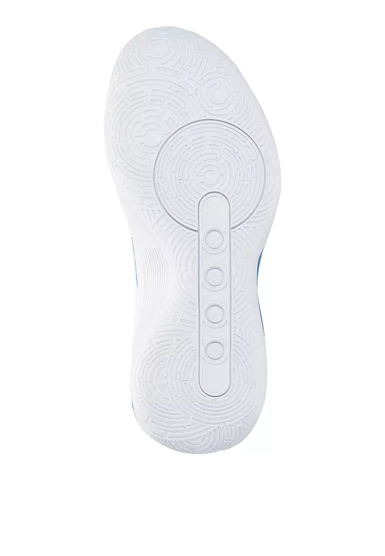 Solid white sale basketball shoes