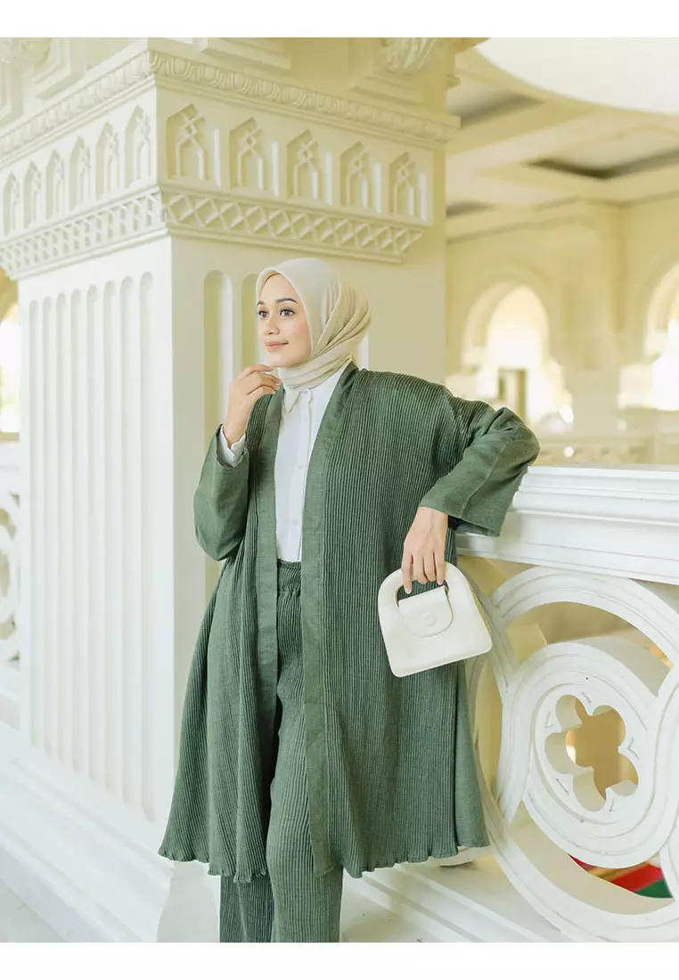 Zakia Pleats Set Army L