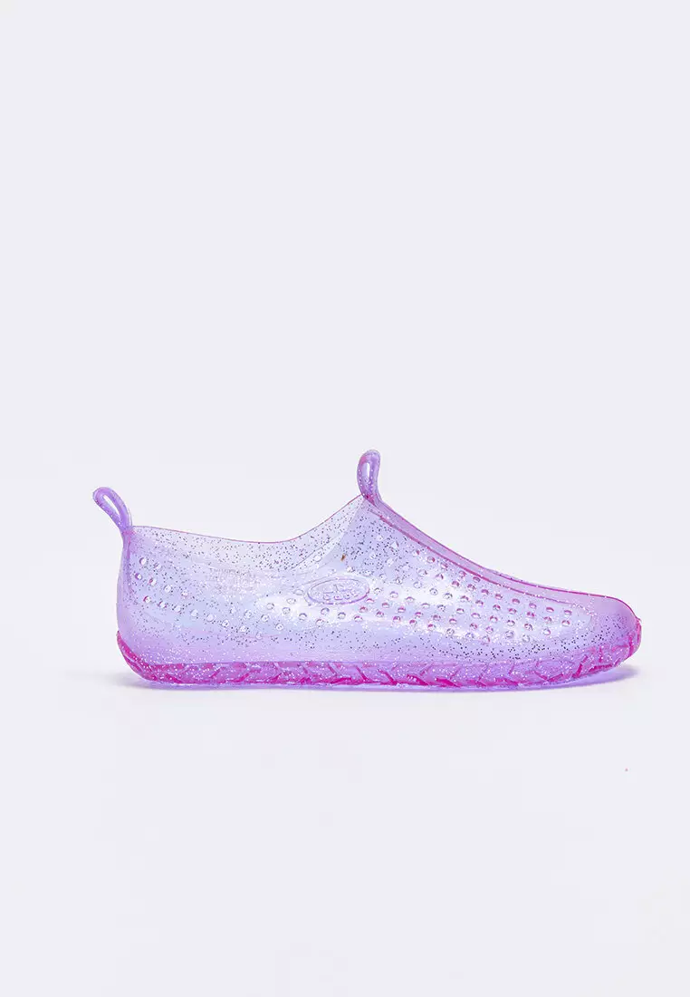 Girls size online 1 water shoes
