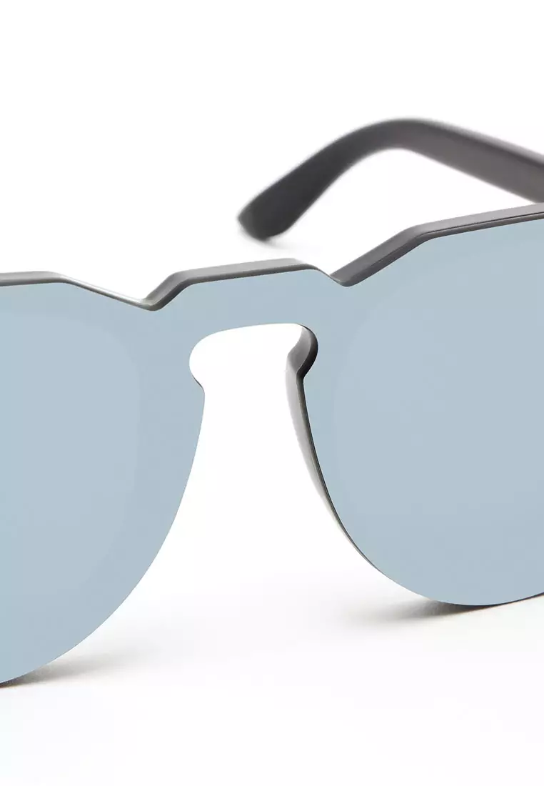 HAWKERS Chrome WARWICK VENM HYBRID Sunglasses for Men and Women. UV400 Protection. Official Product Designed in Spain