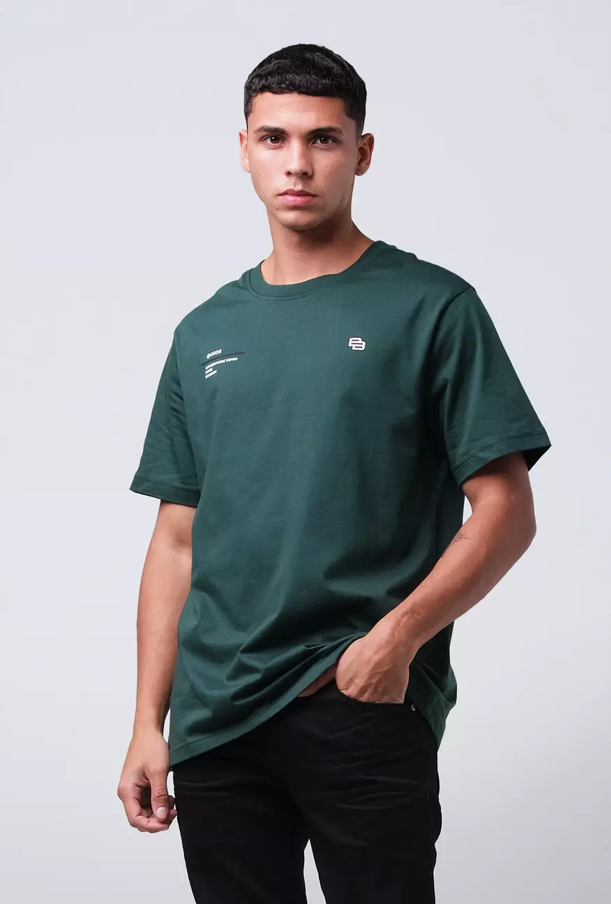 Kaos Pria Regular Scree