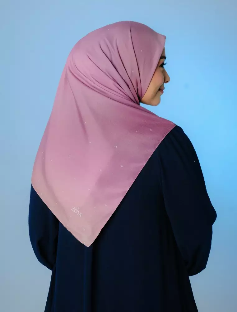 VEGA Scarf Pink - Kerudung Hijab Segiempat Motif With Pouch Ziplock - Bahan Poly Fine - Ukuran 110x110