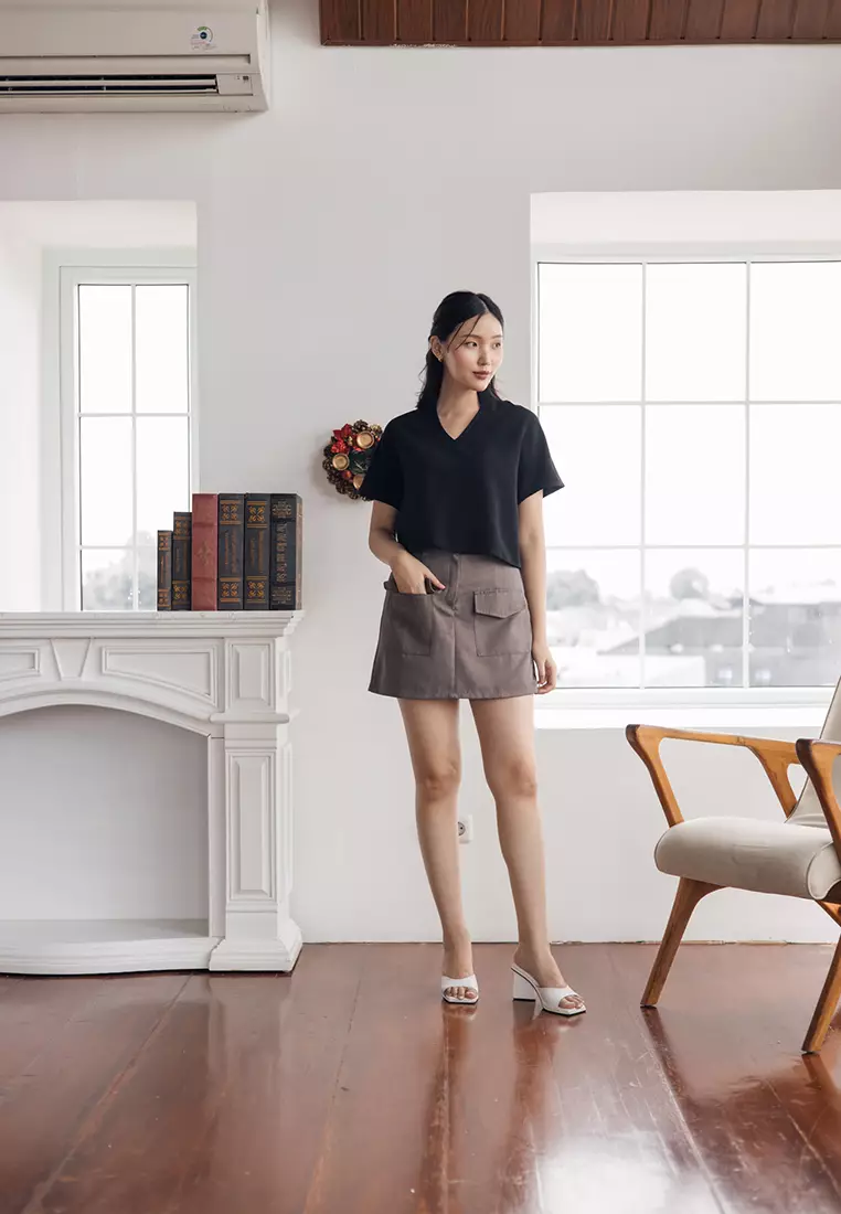 Everyday Loose Top in Black