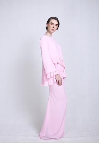 SURI KURUNG from CLOTHESOLOGY in pink_1