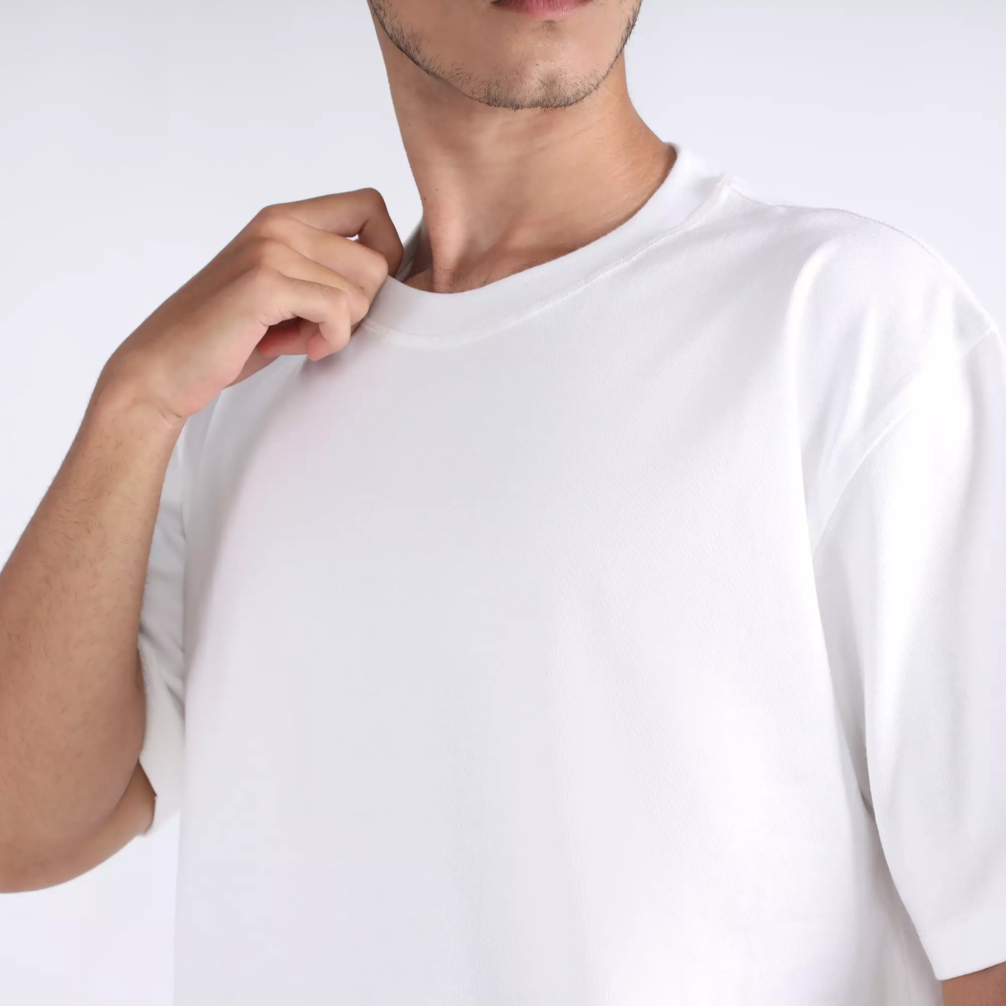 FACILITY by LARUSSO - Arte T-Shirt Basic Tee - White