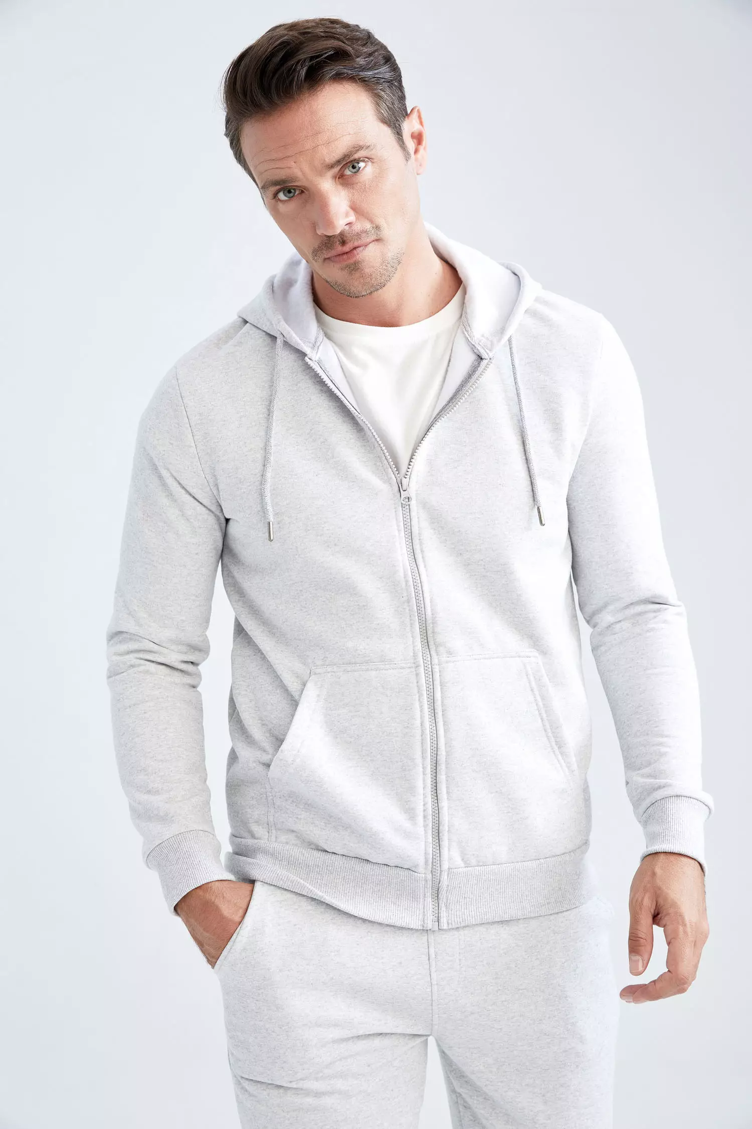 White zip deals up cardigan