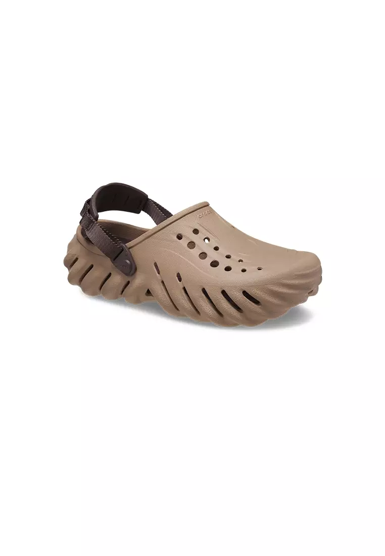 Discount on Crocs  shoes - SKU: Echo Clog In Latte