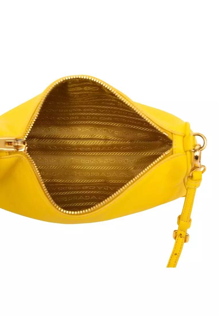 Pre-Loved Prada Vitello Daino Pochette