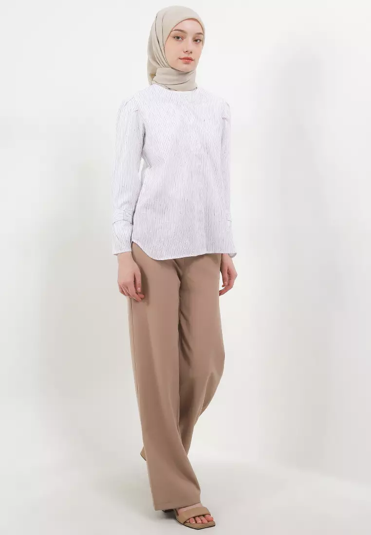 Maya Blouse In White Stripes