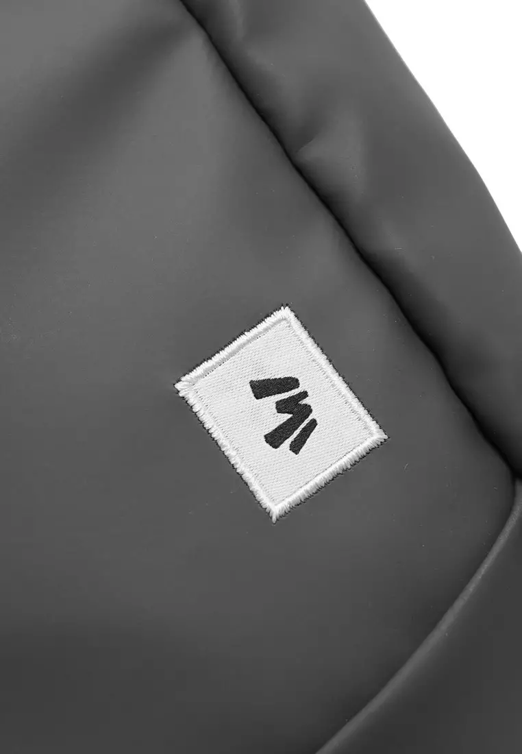 3Second Men's Sling Bag USB Port Gena OL-C110225