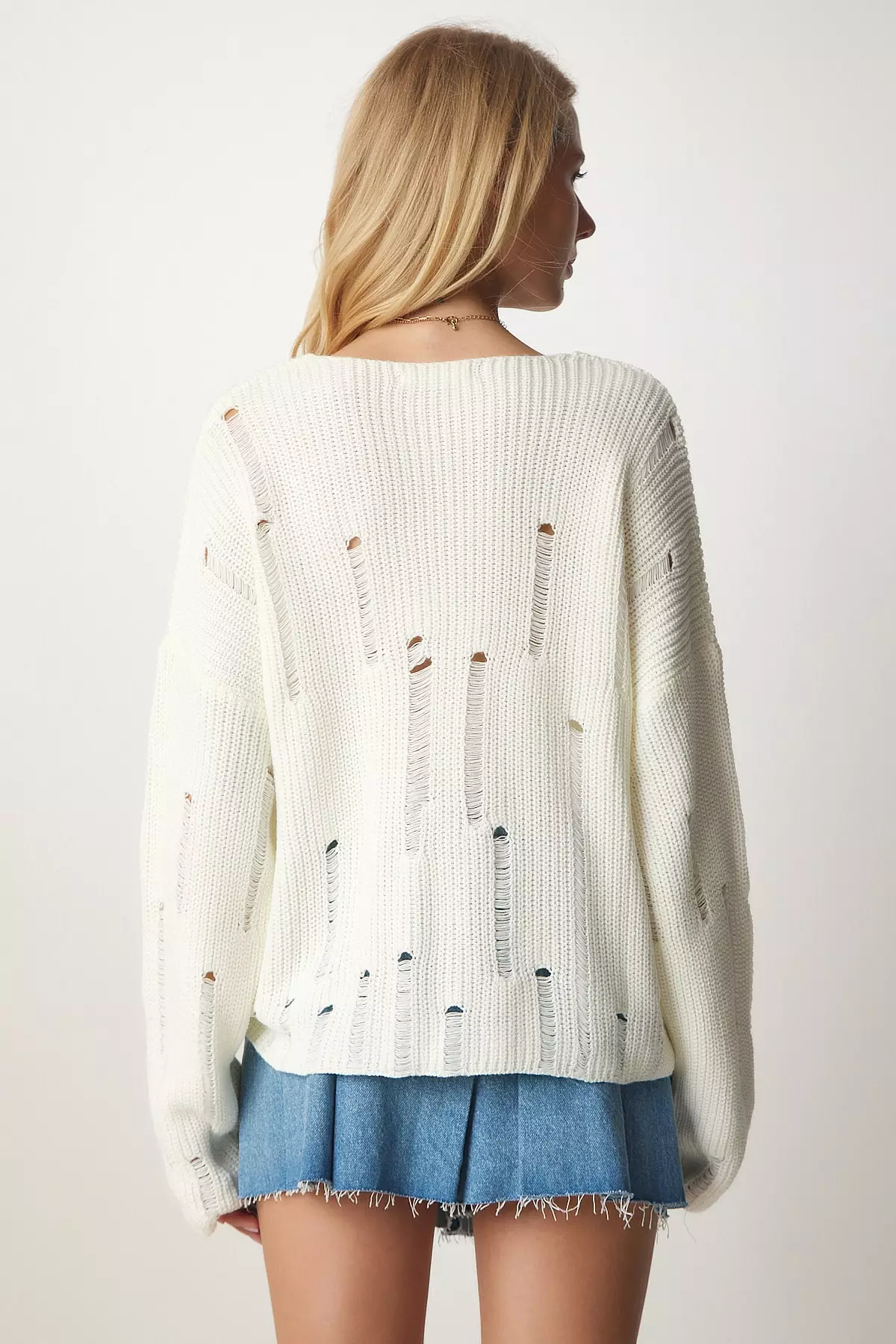White distressed sweater cheap