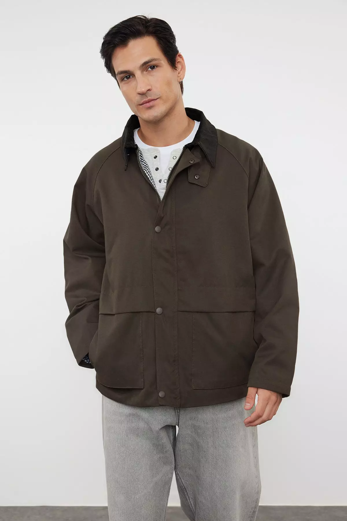 Brown Regular Fit Velvet Collar Detailed Unisex Seasonal Coat Tmnaw25Mo00017