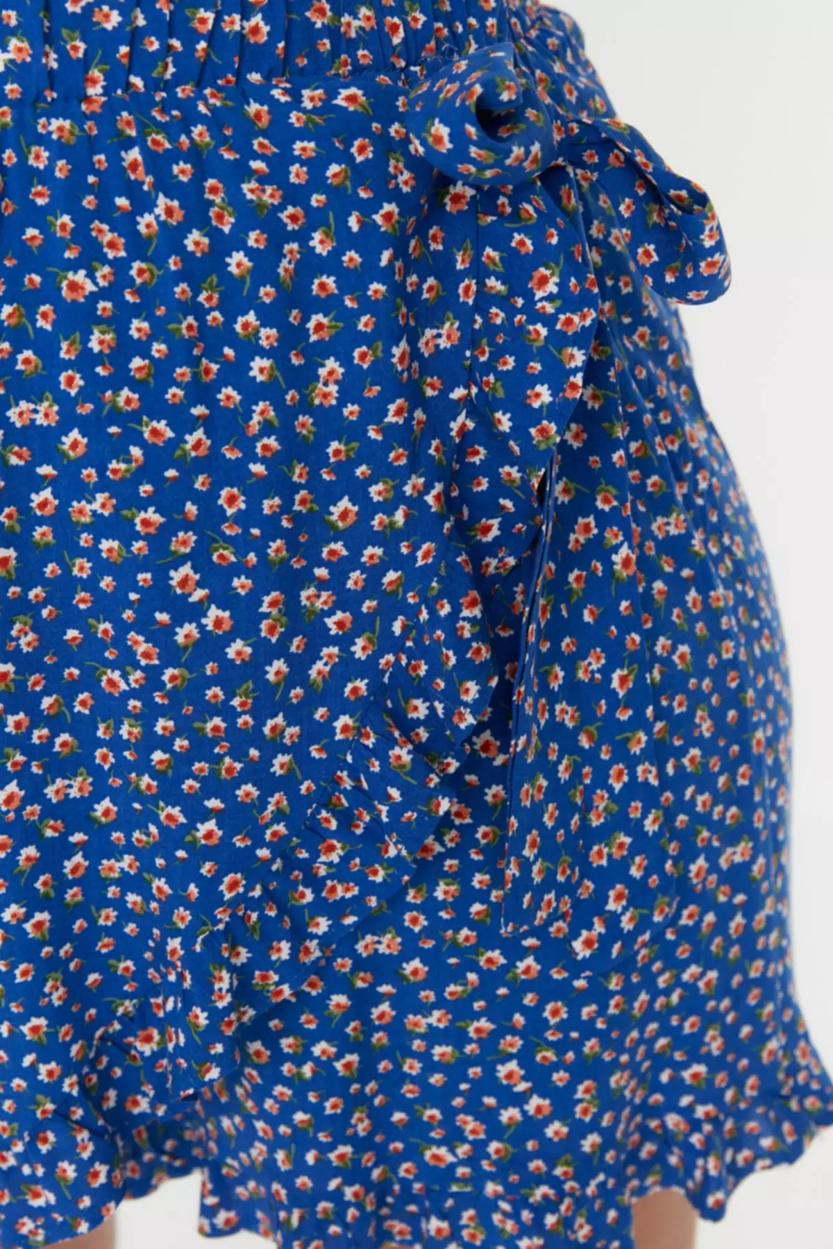 Plus Size Floral Skorts
