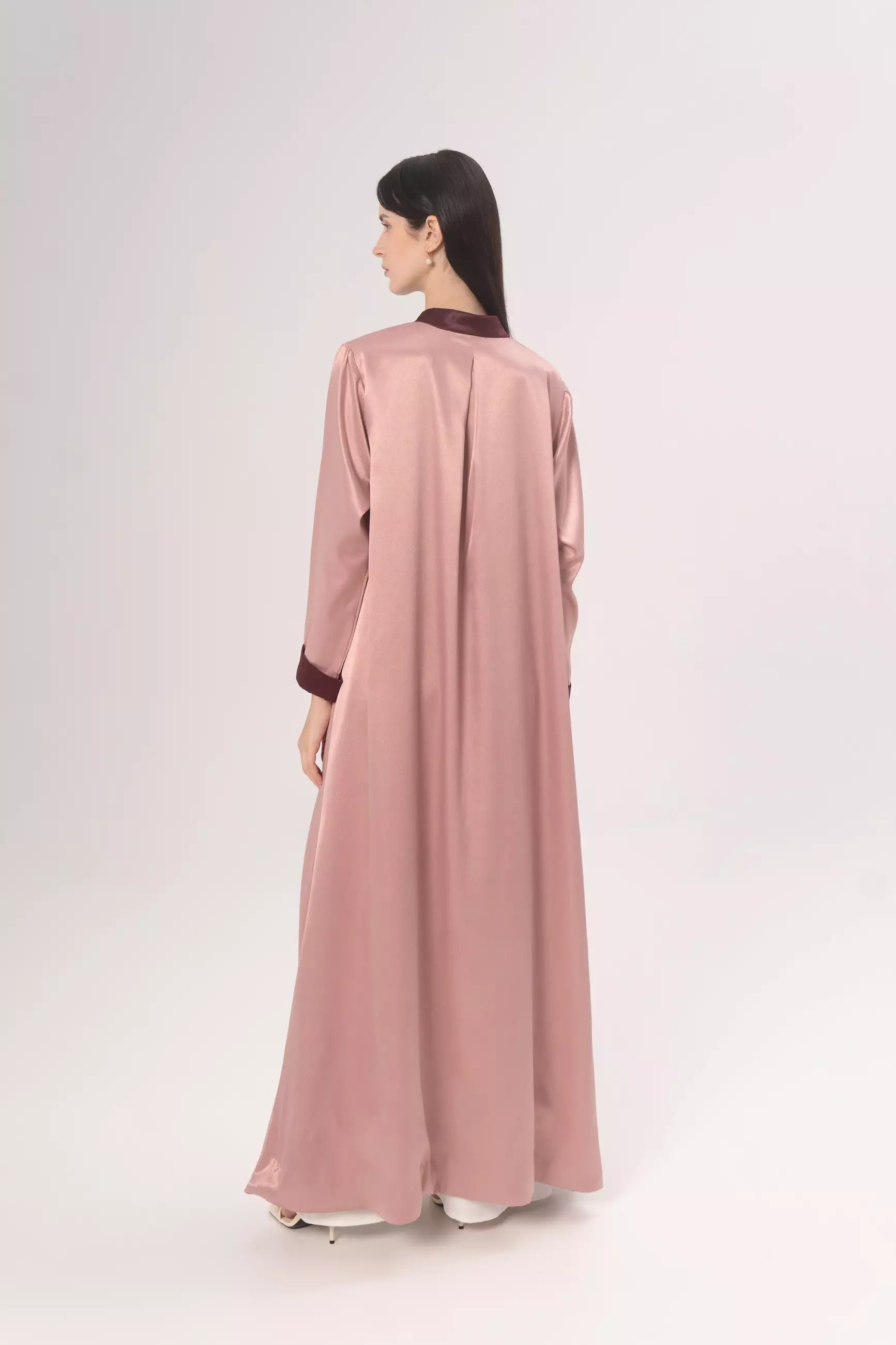 DEMURE&CO - EMBELLISHED HYRA COAT DRESS IN LIGHT PINK - OPEN ABAYA - DAILY WEAR ABAYA