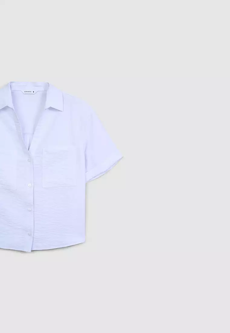 Woman Short-Sleeved Shirt