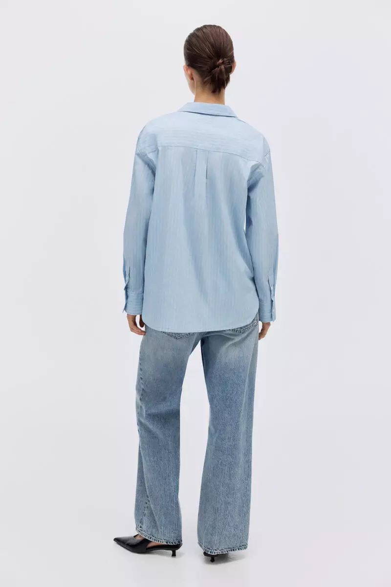 Oversized shirt