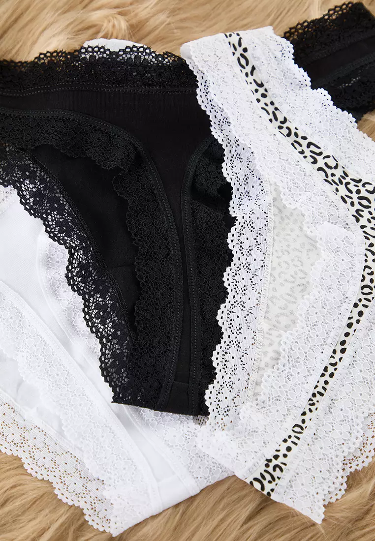 Black-White-Leopard 3-Pack Cotton Lace Thong Knitted Panties