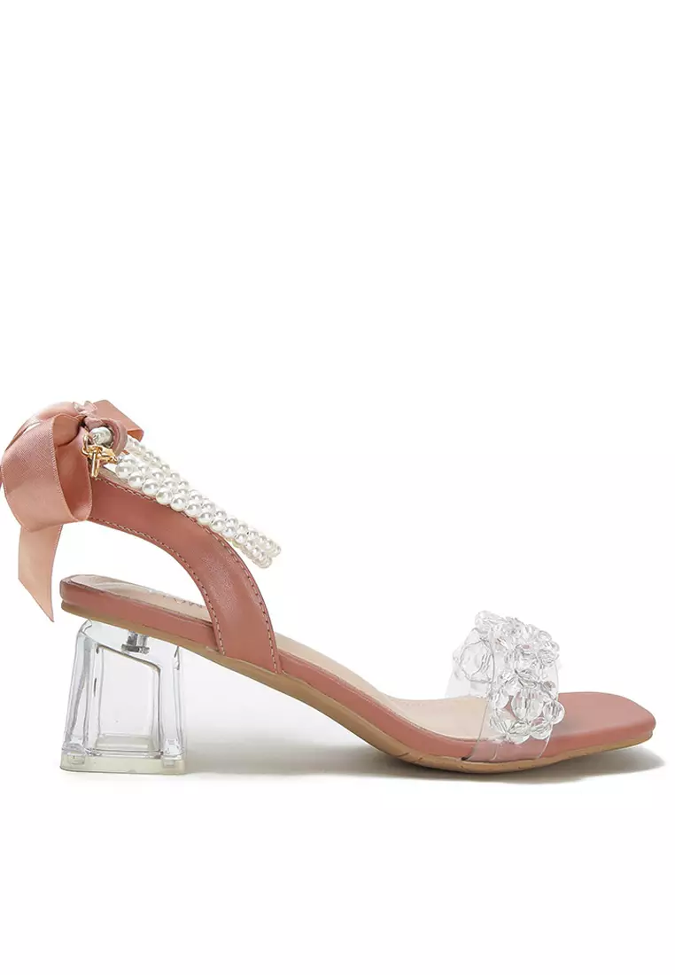 Discount on Twenty Eight Shoes  shoes - SKU: 5CM Girly Strap Mid Heel Sandals YLT-Y11
