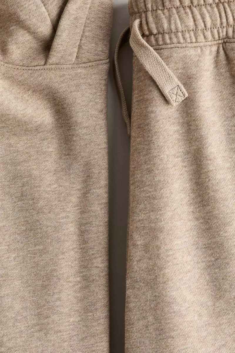 2-piece hoodie and joggers set