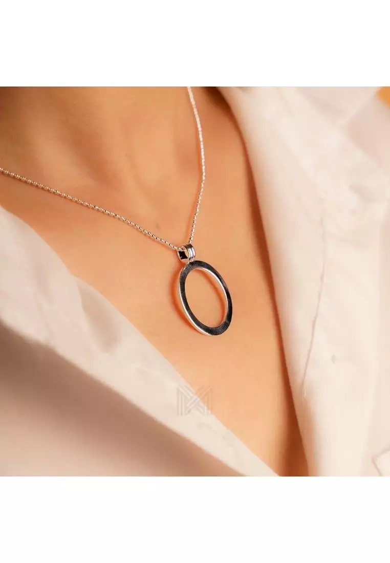 Minimal Classic Loop Silver Pendant with 925 Sterling Silver