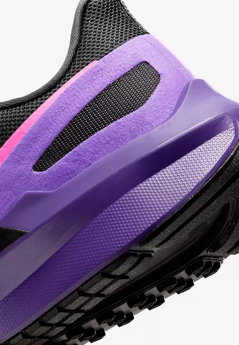 Structure 25 Shoes