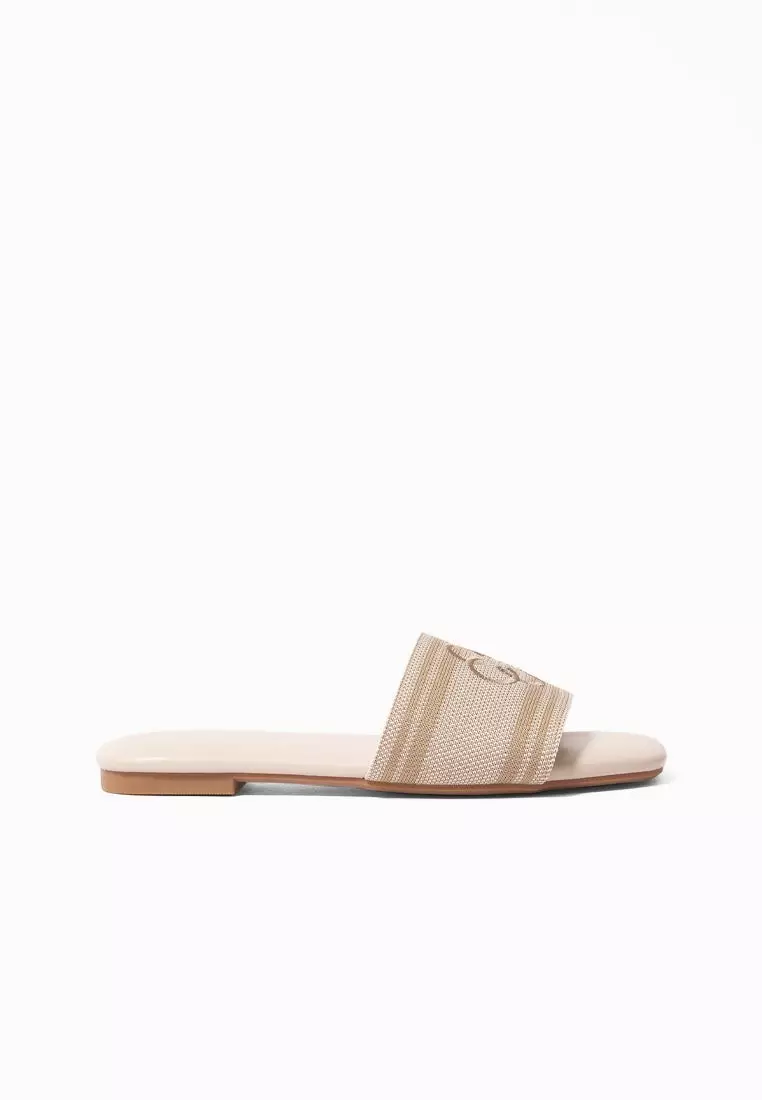 Discount on Cln  shoes - SKU: Endive Slides