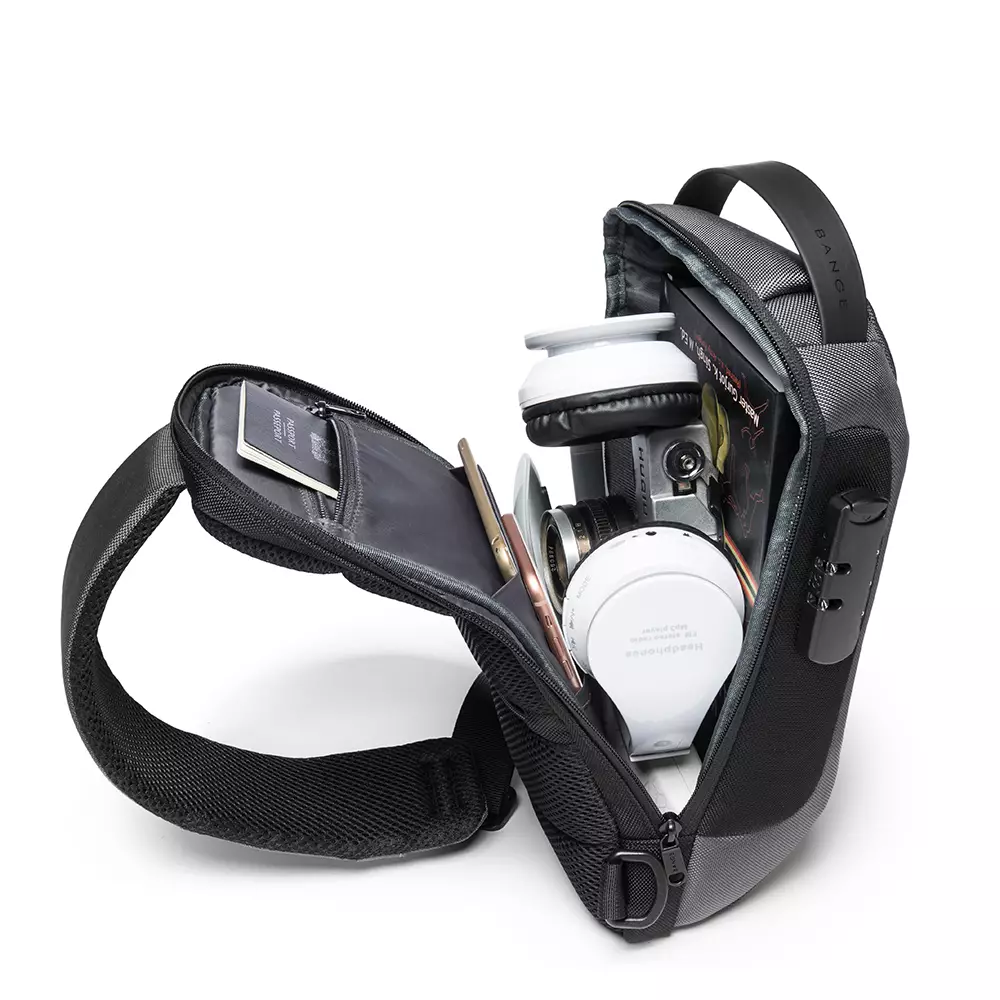 Bange BG22085 Tas Selempang Sling Bag Pria Lock - BLACK