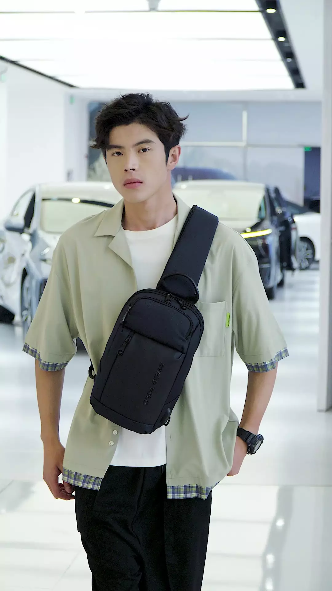 Men's Waist Bag / Belt Bag / Chest Bag - Black