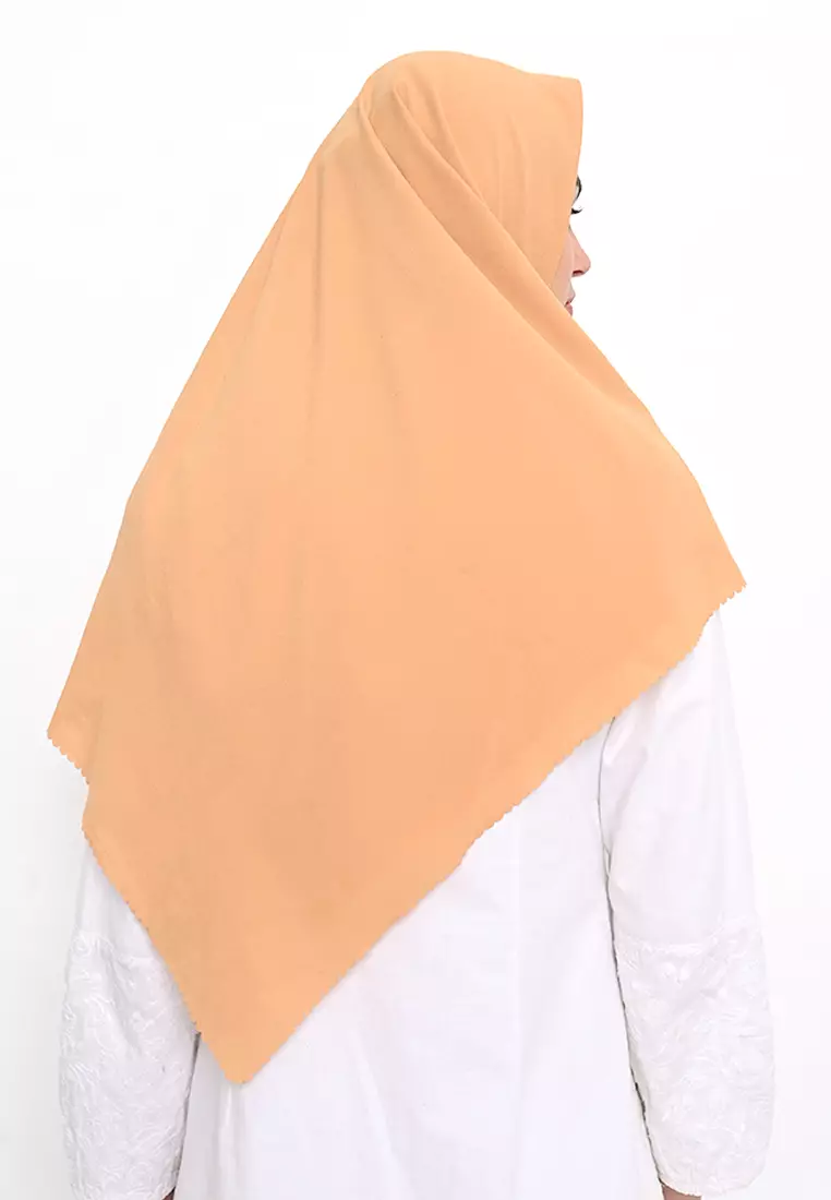 Hijab Segi 4 Laser Cut Diamond Amber