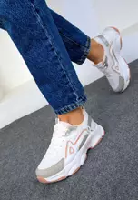 White/Powder
