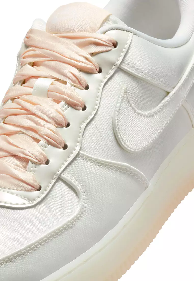 Buy Nike WMNS AIR FORCE 1 '07 LV8 2026 Online | ZALORA