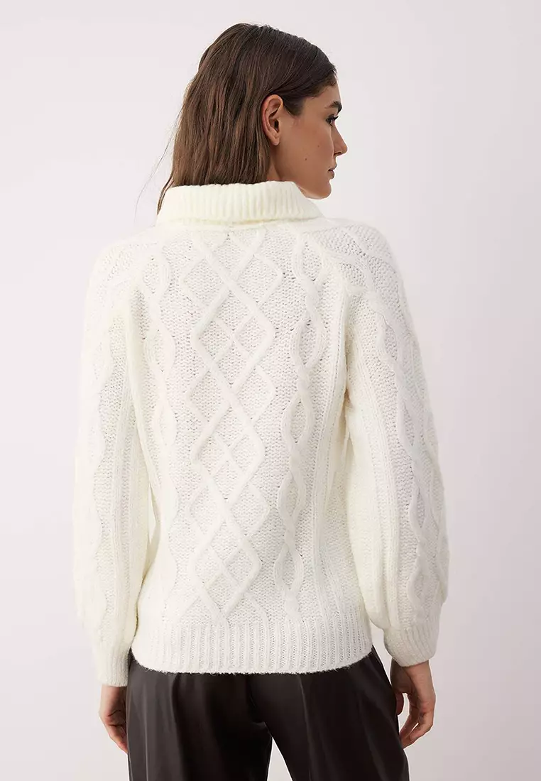 Ecru Soft Textured Knitted Patterned Knitwear Sweater