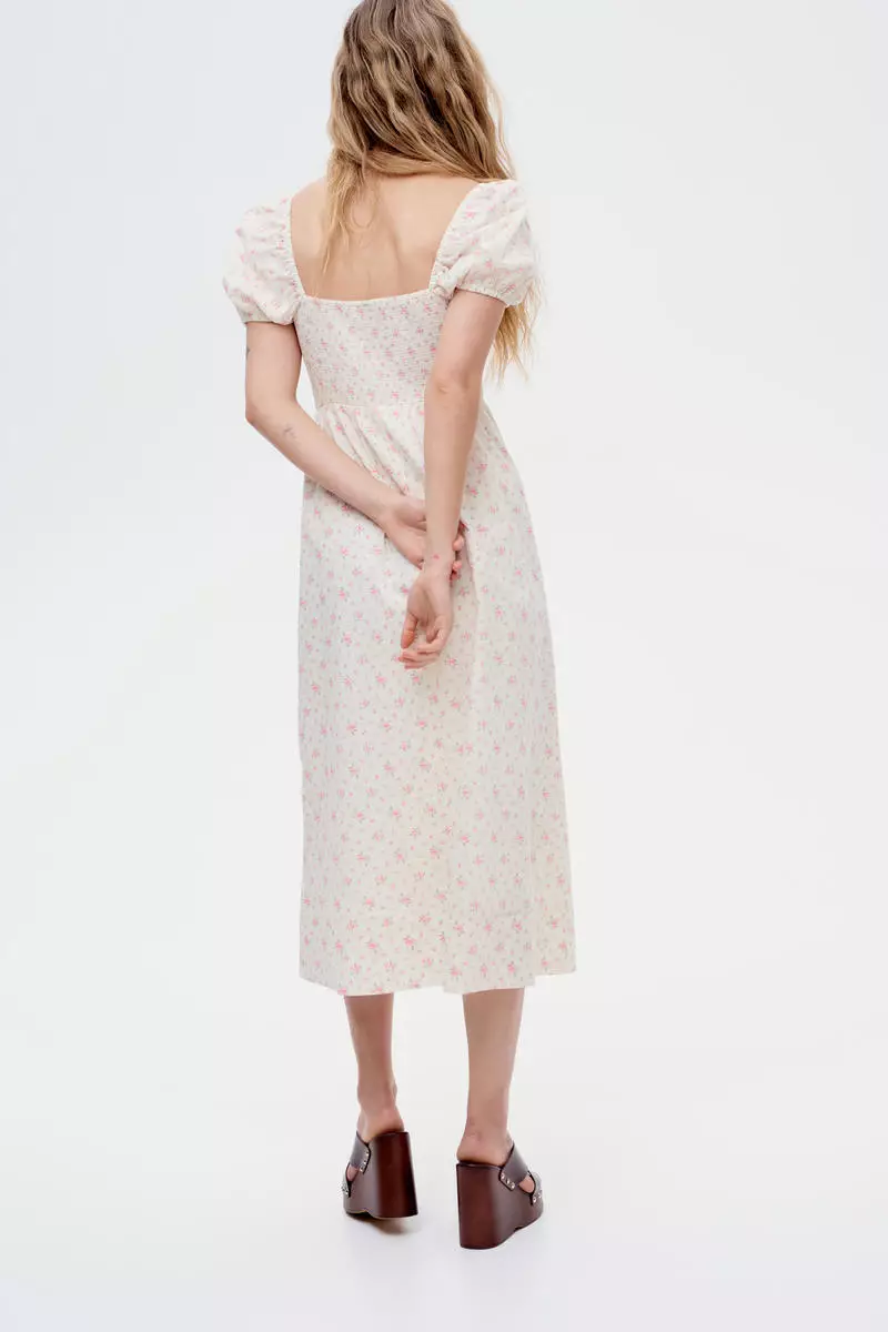 Puff-sleeved cotton dress