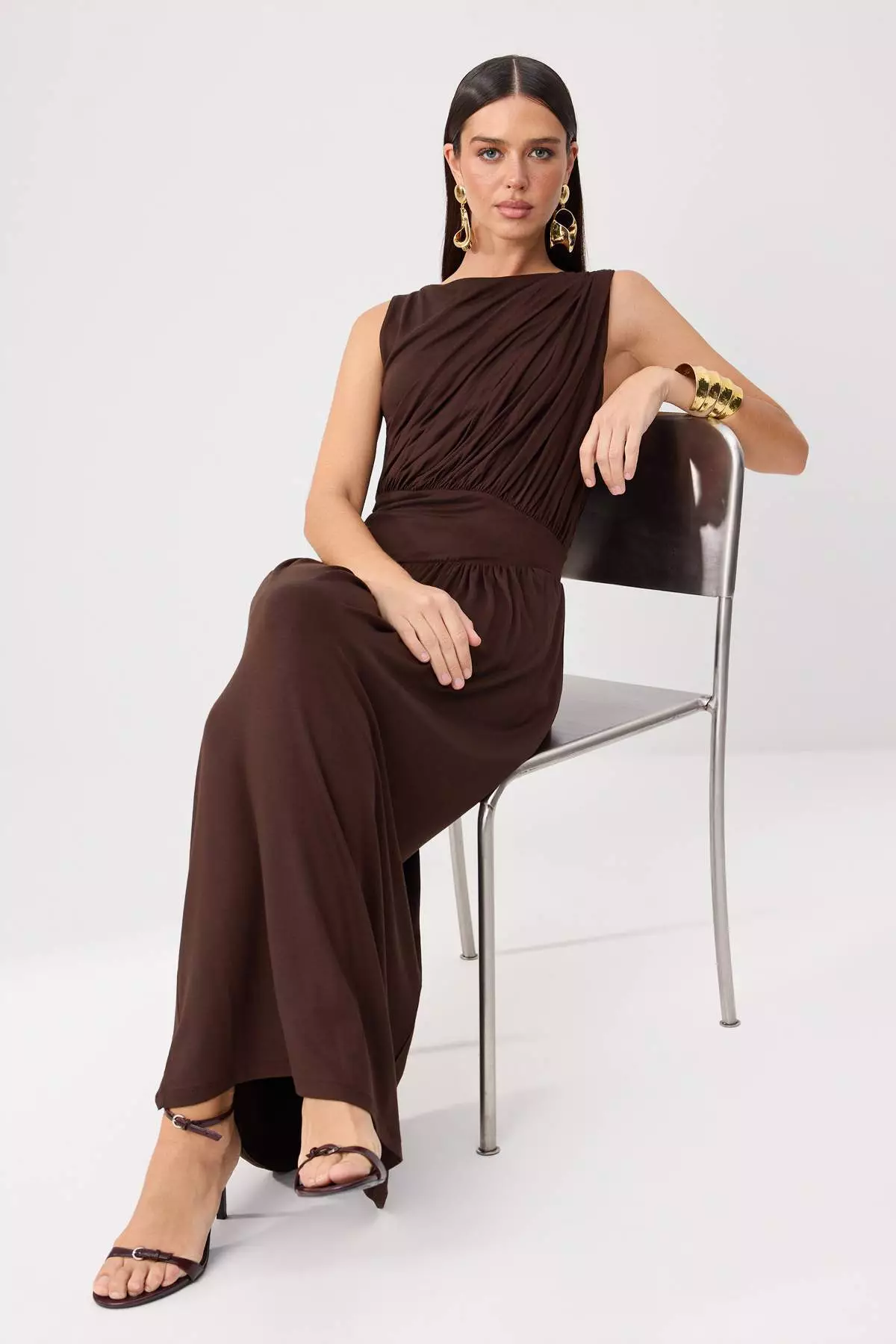 Brown Shirred Drape Detailed Sleeveless Maxi Evening & Graduation Dress Tprss26Ae00224