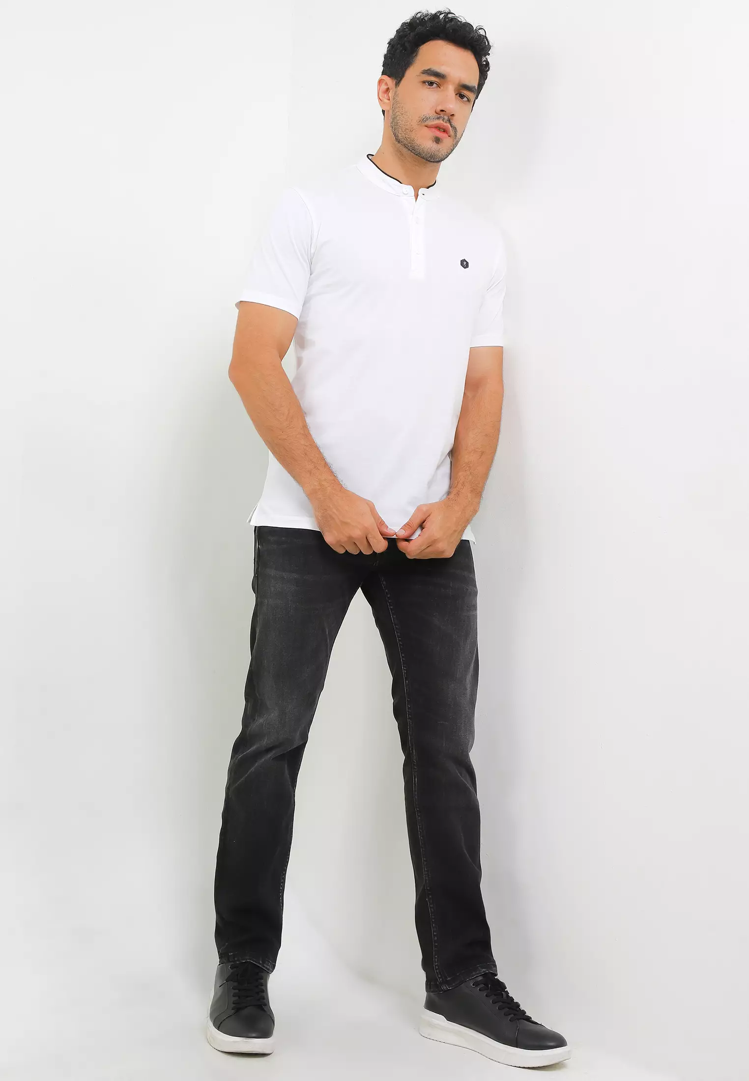 Cressida Slim Fit Wangky T-shirt J133P - White