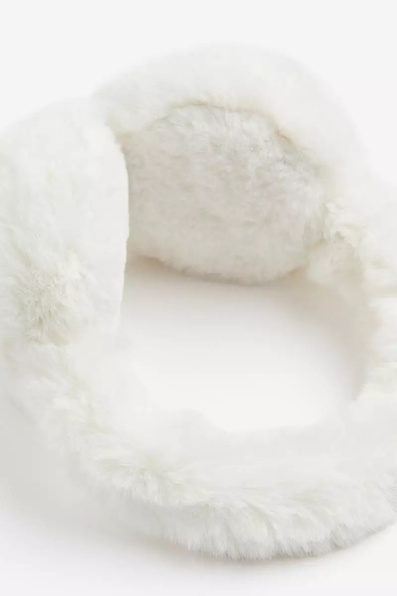Buy H&M Fluffy earmuffs 2024 Online ZALORA Philippines