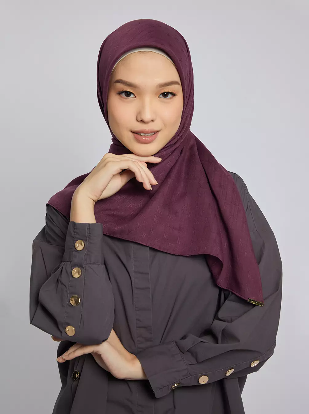 Kami Airy Jacquard Scarf Plain Blackberry