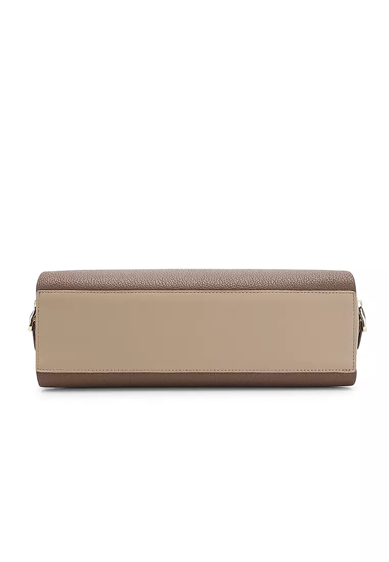 Women's Shoulder Bag / Top Handle Bag - Dark Brown / Apricot