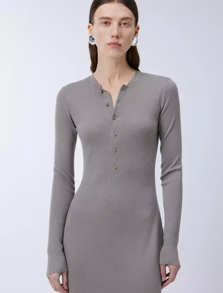 长袖毛衫连衣裙