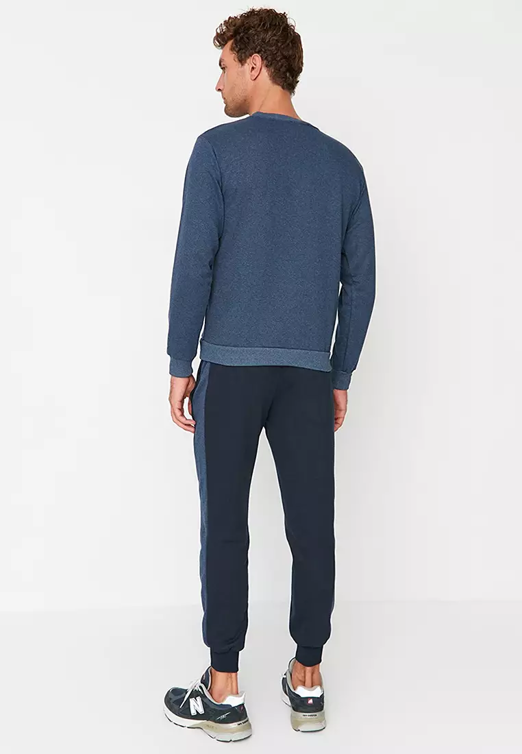 Regular fit outlet tracksuit