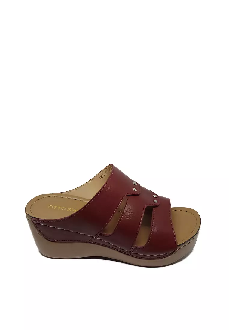 Discount on Otto  shoes - SKU: Honey Tri-Strap Wedge Sandals