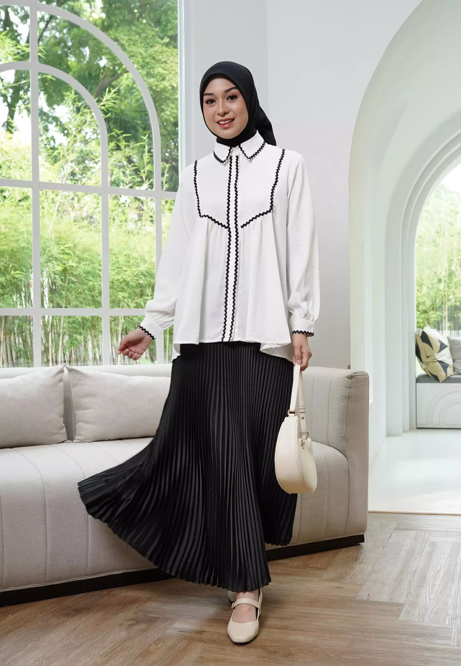 Shafanna Shirt - White