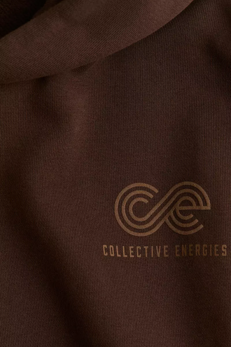 Sports hoodie with DryMove™