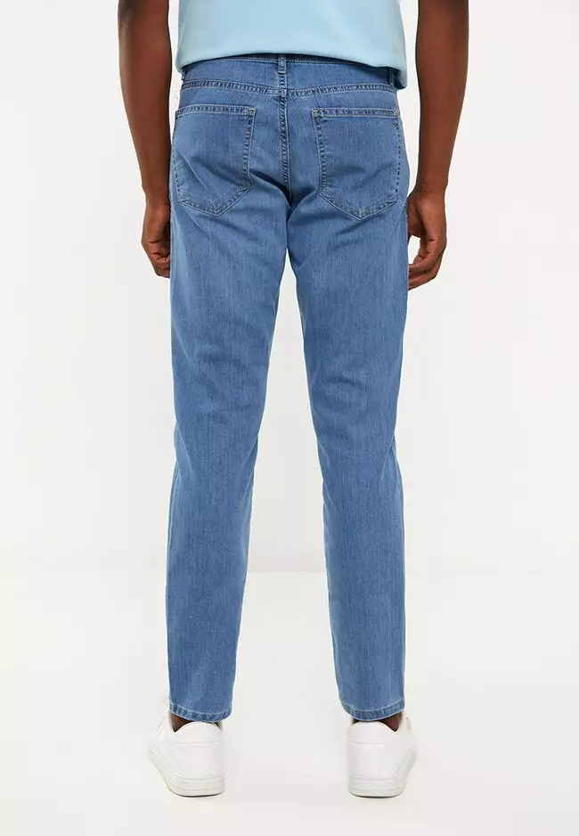 Buy LC WAIKIKI 750 Slim Fit Men s Jeans 2024 Online ZALORA Singapore