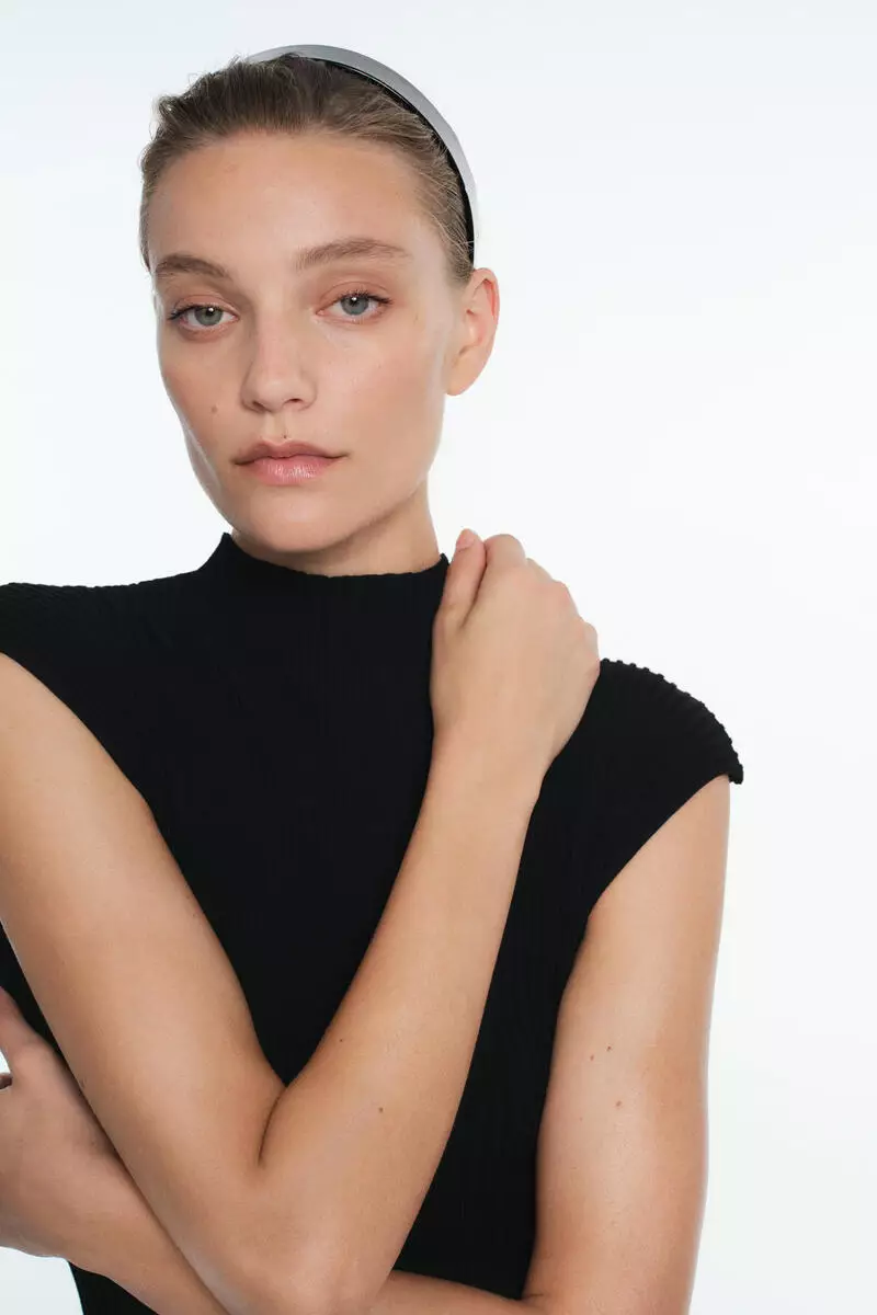 Rib-knit turtleneck dress