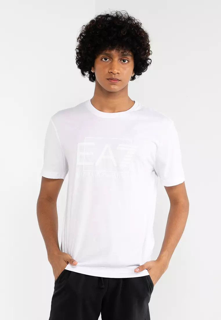 Ea7 shorts best sale and t shirt