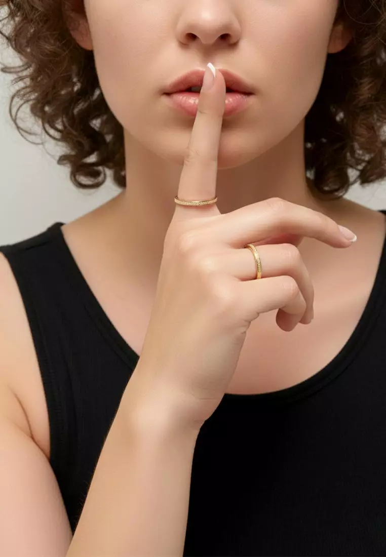 Deva Glitter Textured Stacker Ring