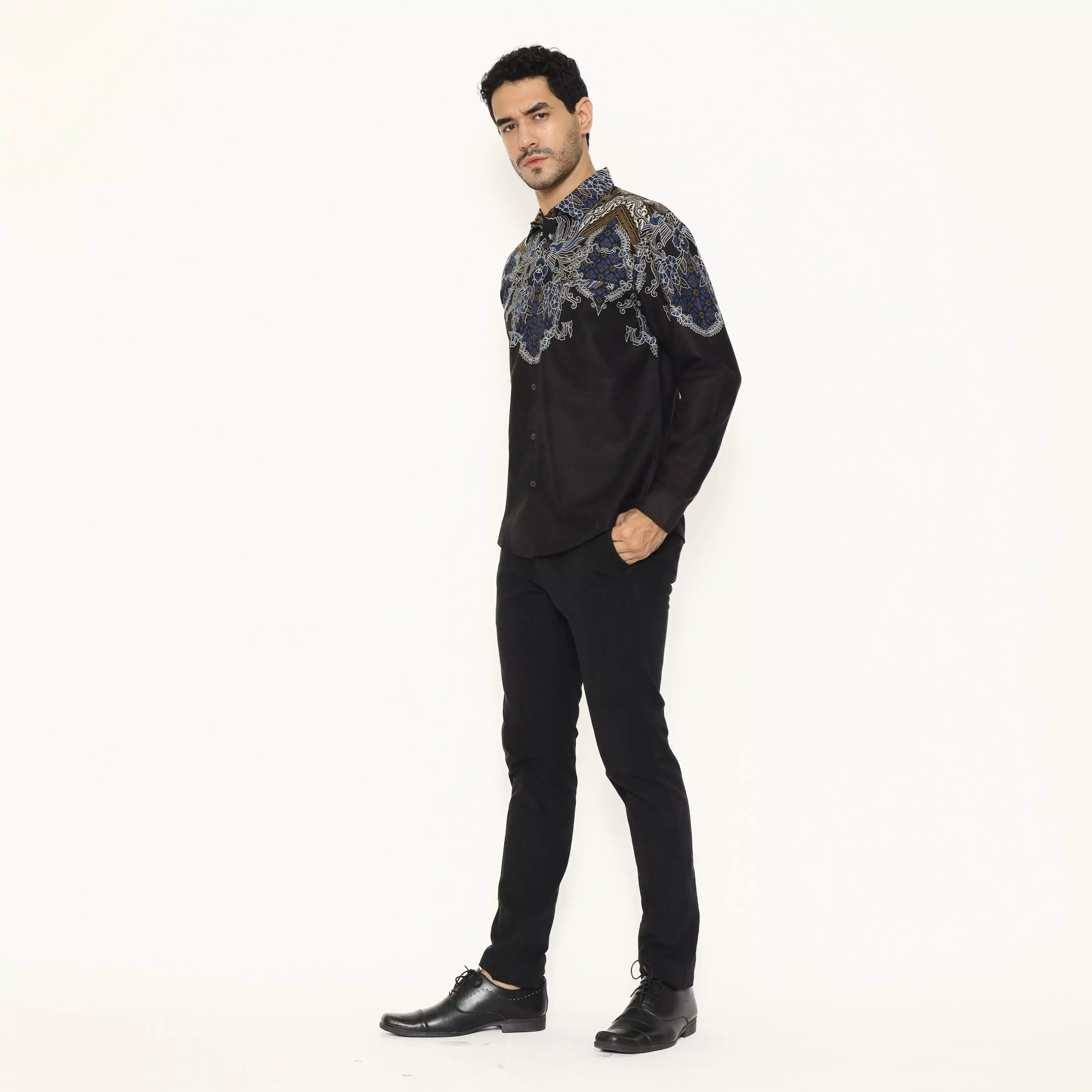 AMK Kemeja Batik Pria Lengan Panjang SHB Hazel L/S Black